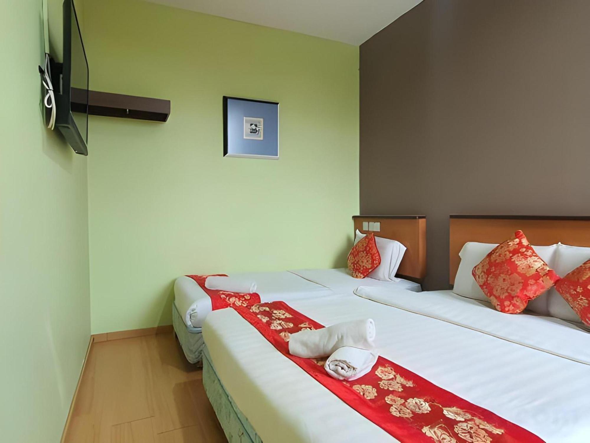 Oyo 90964 Melody 88 Inn Miri Exterior photo